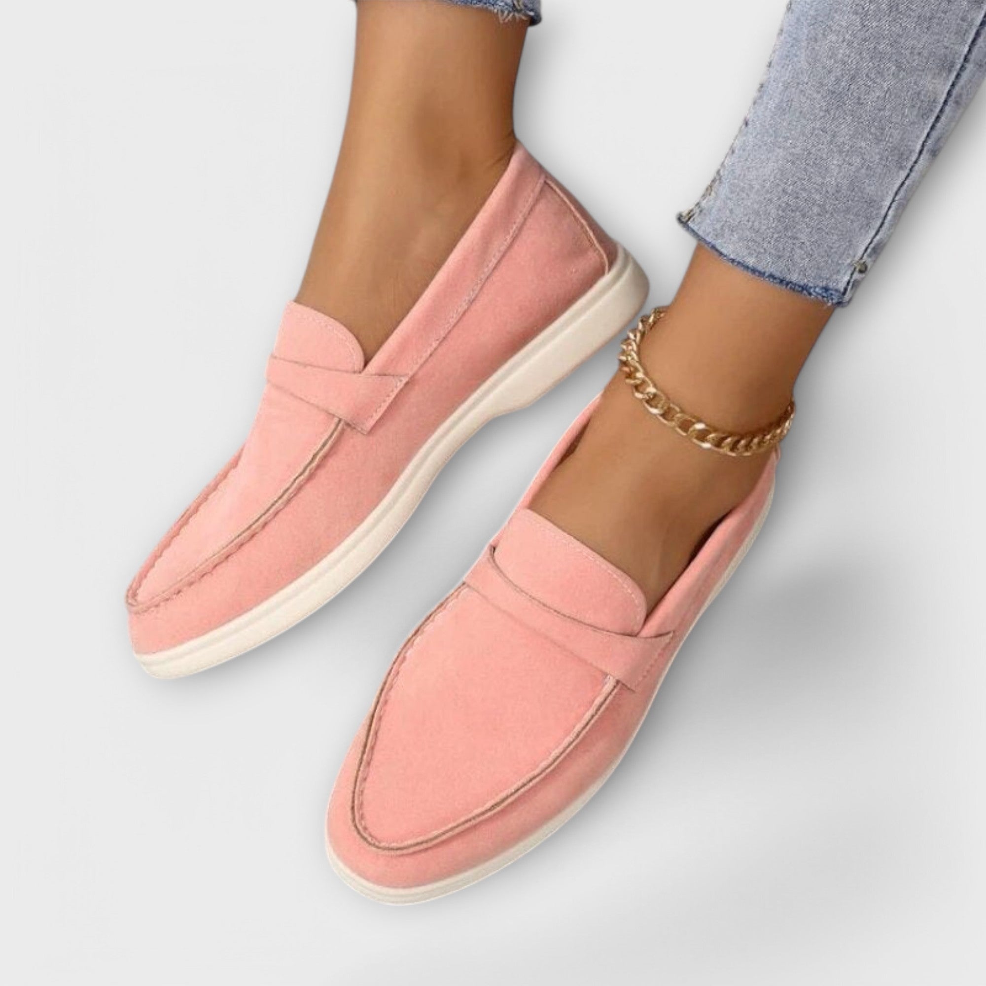 Elegantes mocasines de ante para mujer