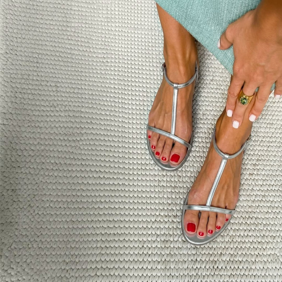 Rosalba | Sandalias Doradas para la primavera – Elegancia solar